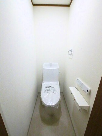 サンパークIIIの物件内観写真